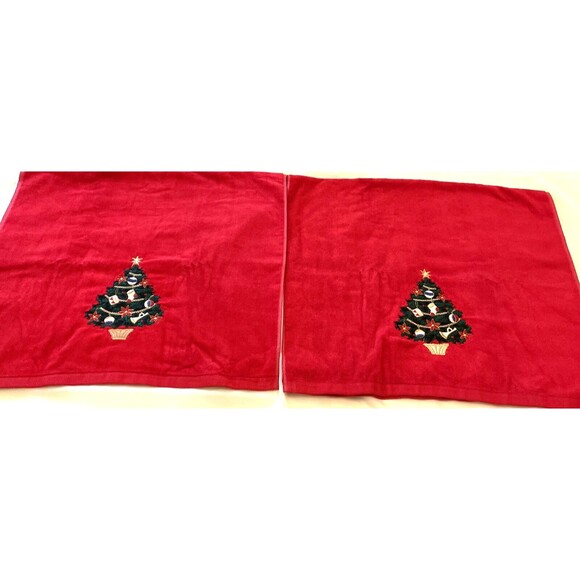 USA Vintage Christmas Tree Bath Towels 23x44” Embroidered Applique - Picture 1 of 6